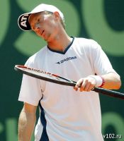 Волгоградец Николай Давыденко проиграл в стартовом матче на турнире АТР в Марселе